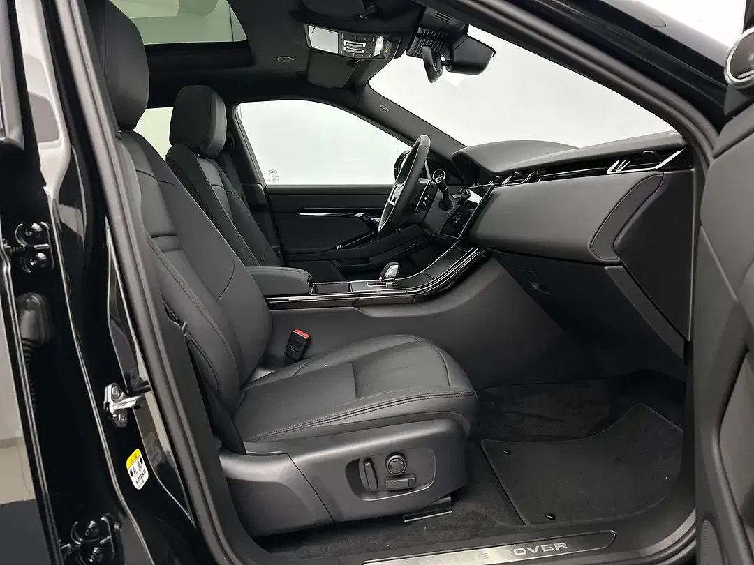 Land Rover Range Rover Evoque P270e Dynamic SE - Thumbnail 3