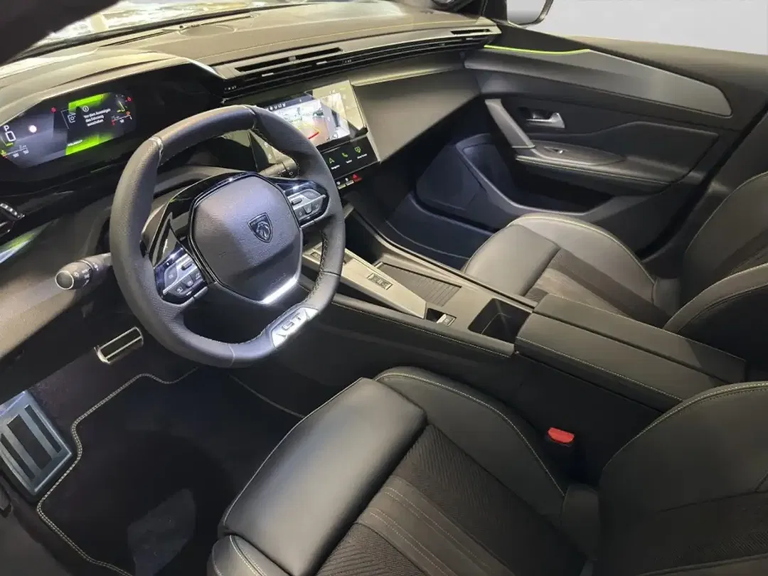 Peugeot 308 130 PureTech GT - Thumbnail 10