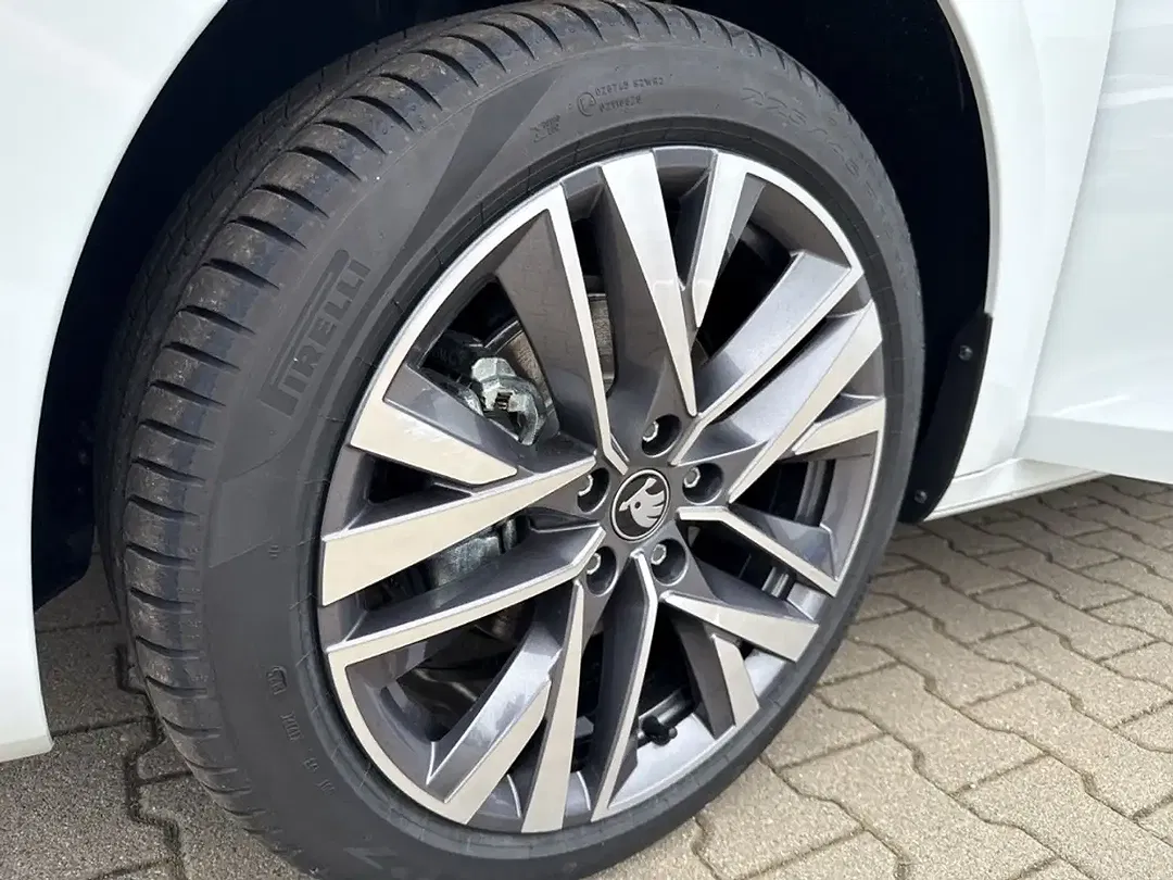 Skoda Octavia 2.0 TDI Combi Tour - Thumbnail 15