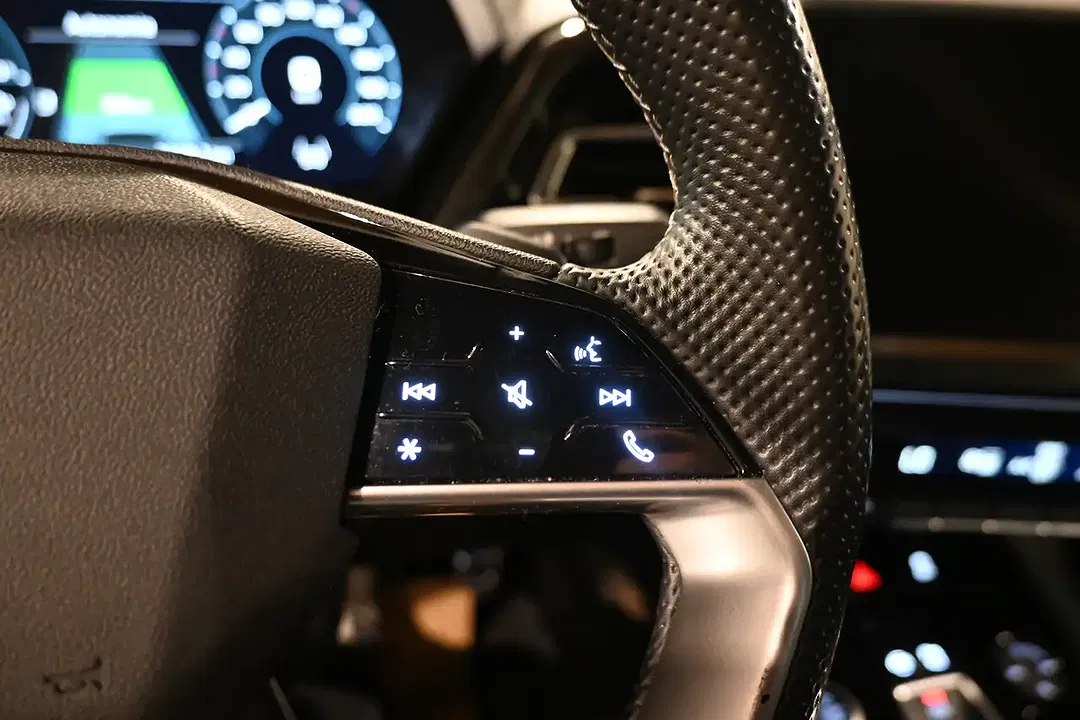 Audi Q4 e-tron 40 Matrix LED Sportback S line - Thumbnail 13