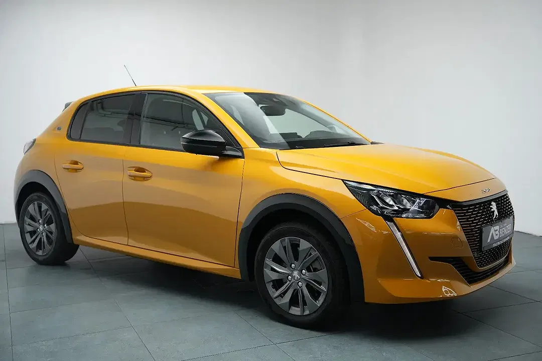 Peugeot 208 Allure - Thumbnail 5