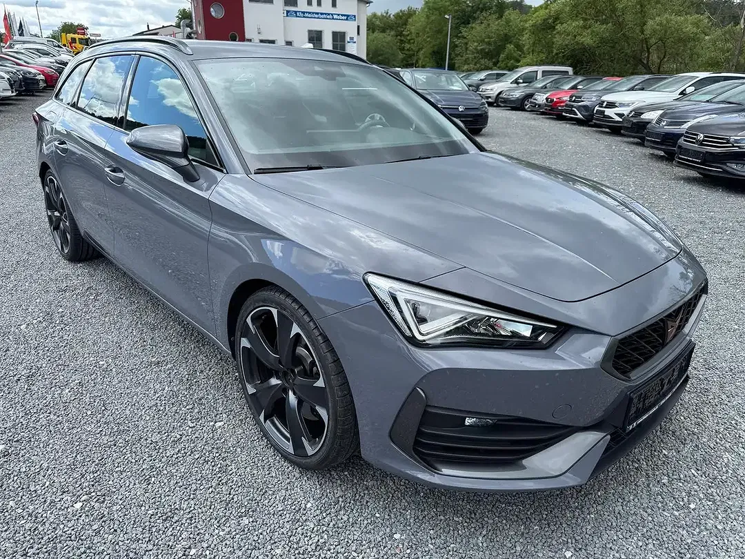 CUPRA Leon 2.0 TSI DSG VZ - Thumbnail 1