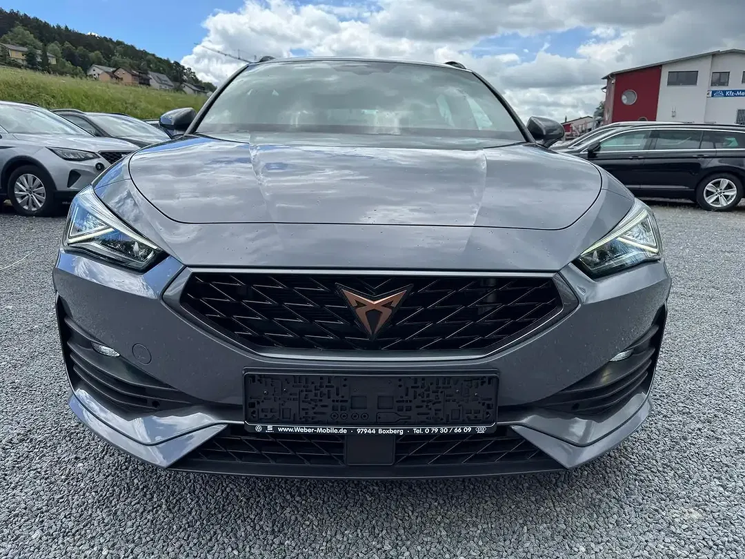 CUPRA Leon 2.0 TSI DSG VZ - Thumbnail 2