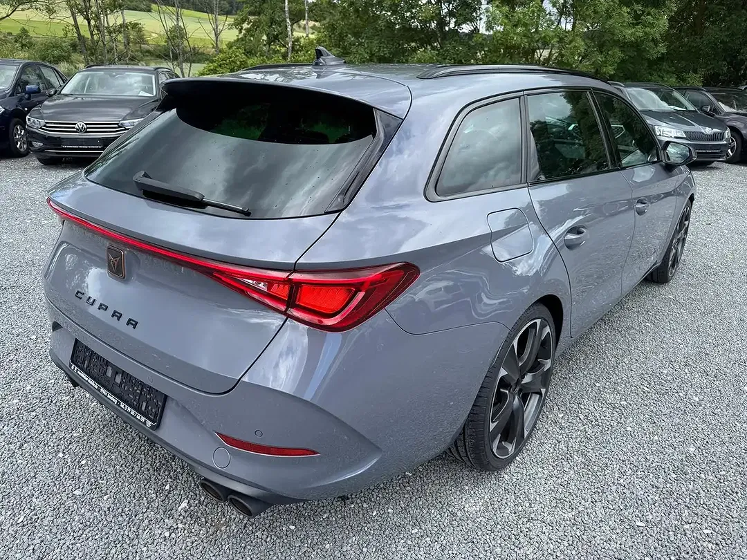 CUPRA Leon 2.0 TSI DSG VZ - Thumbnail 6