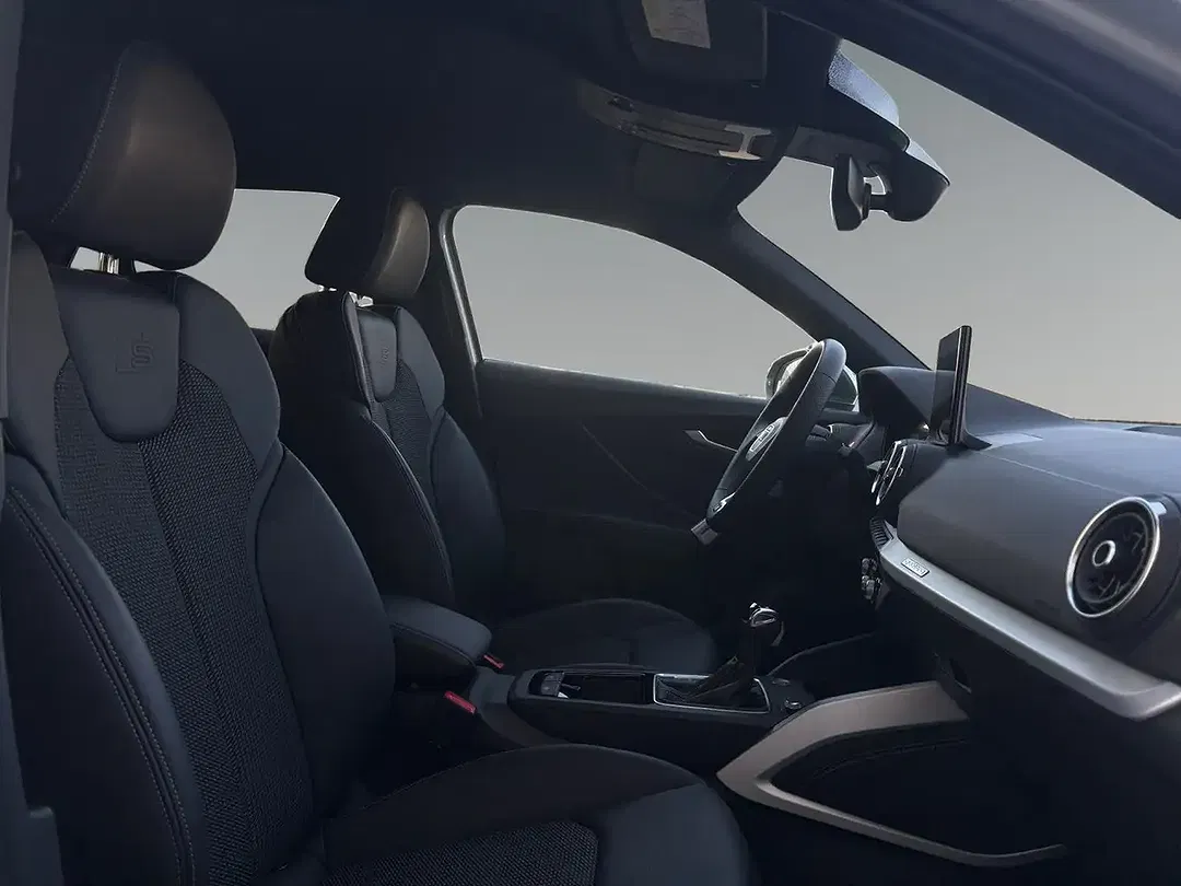 Audi SQ2 TFSI quattro Matrix LED - Thumbnail 13