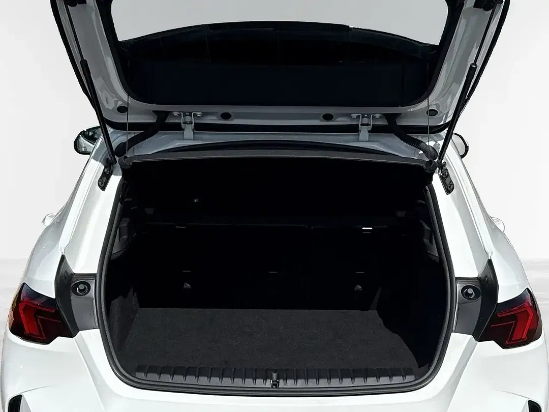 BMW 120 - Thumbnail 6