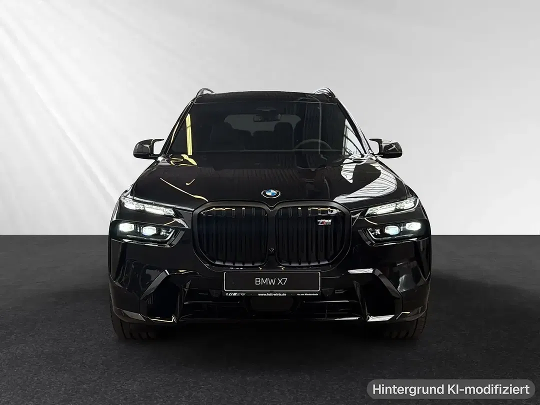 BMW X7 M xDrive M Sport - Thumbnail 4