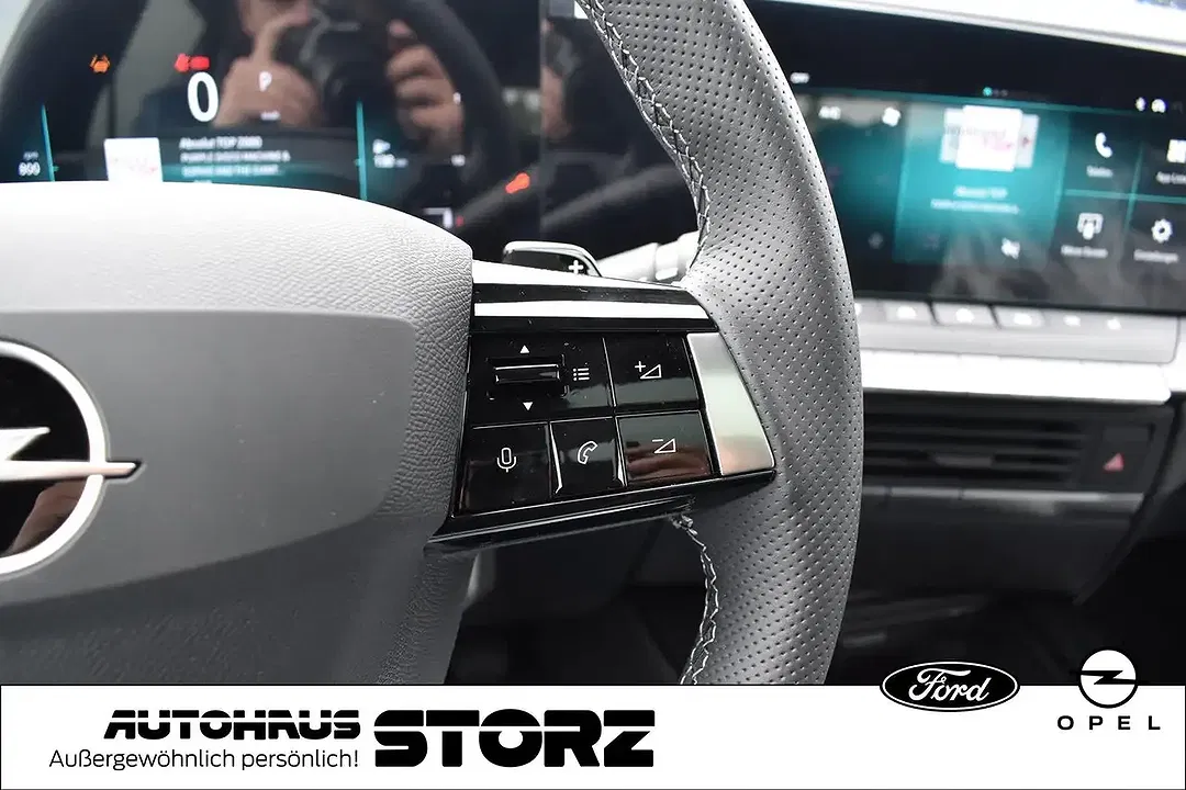 Opel Astra GS - Thumbnail 11