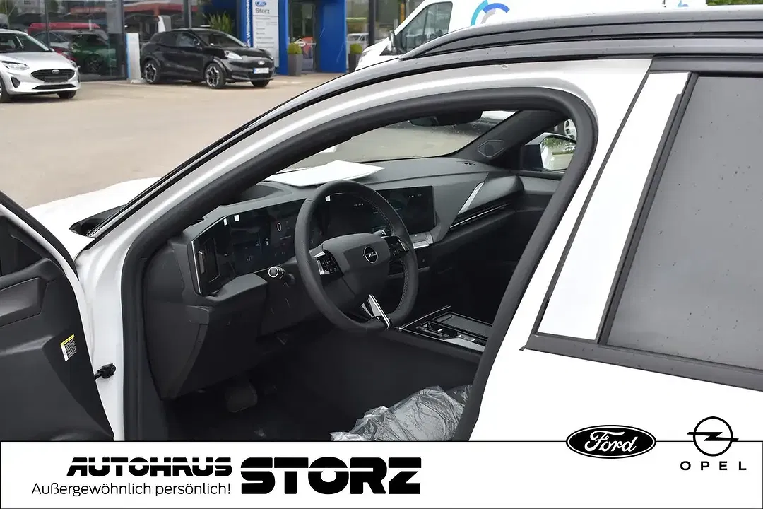 Opel Astra GS - Thumbnail 5