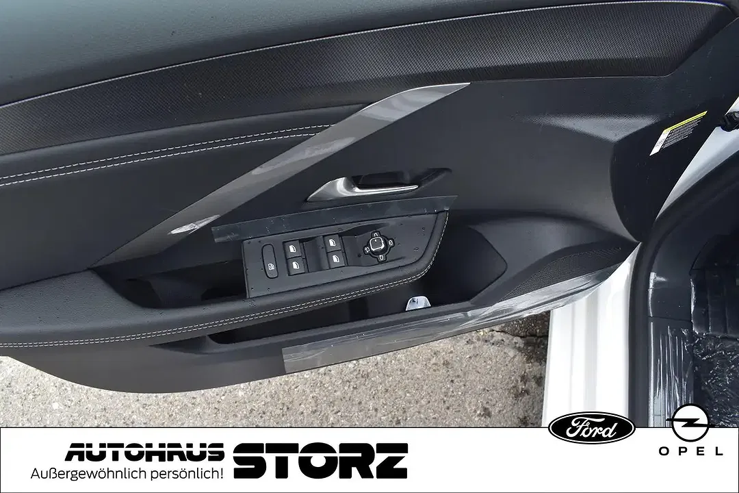Opel Astra GS - Thumbnail 7