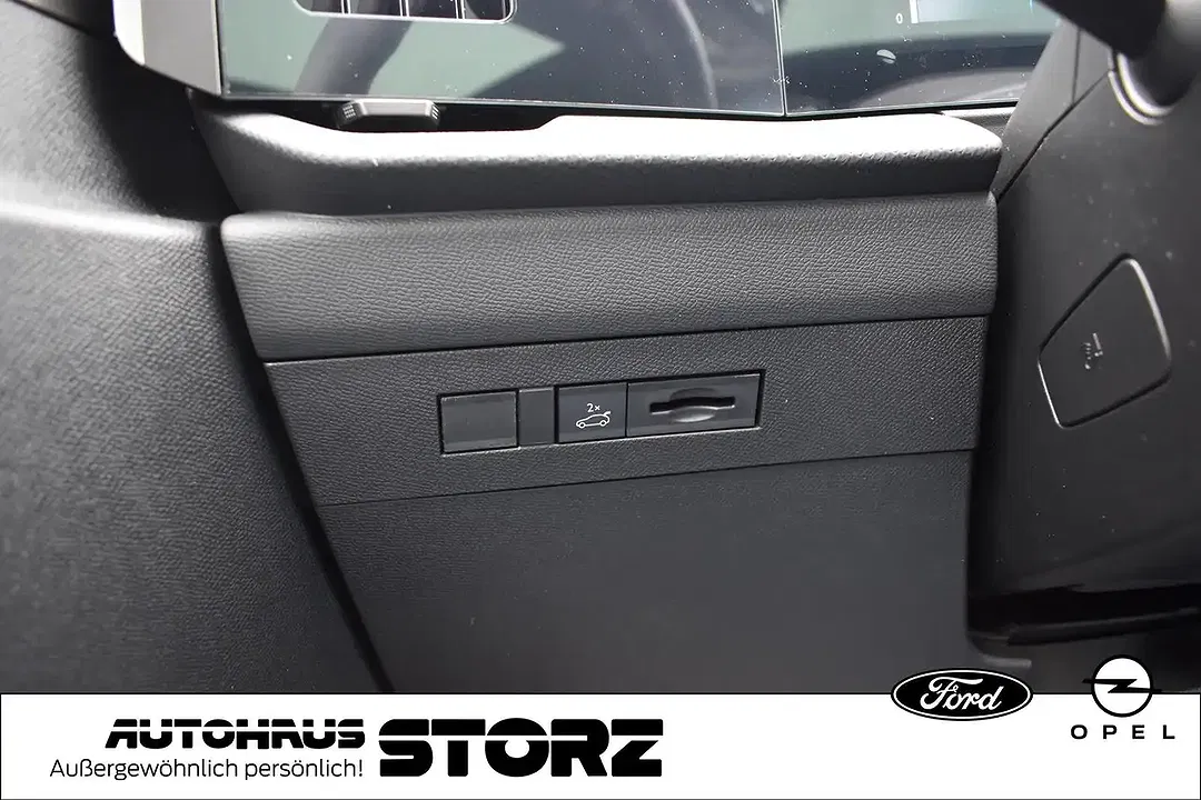 Opel Astra GS - Thumbnail 8