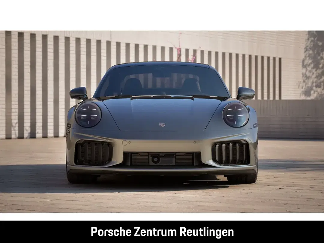 Porsche 992 Turbo S - Thumbnail 4