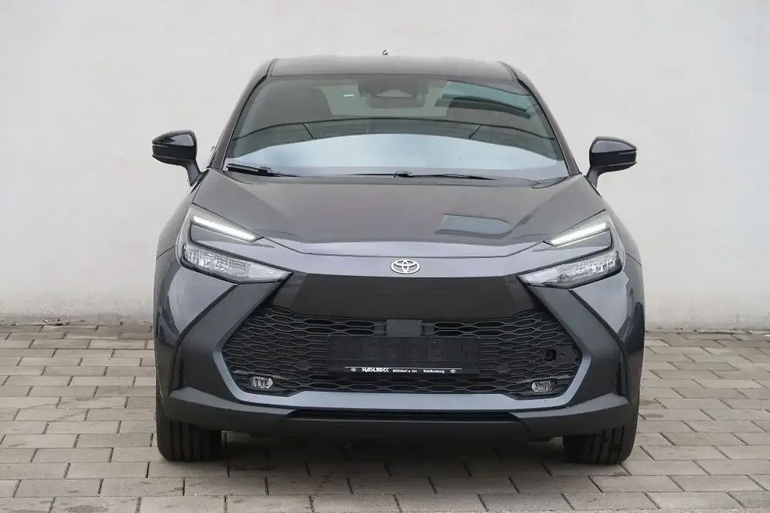 Toyota C-HR Hybrid Team Deutschland - Thumbnail 8