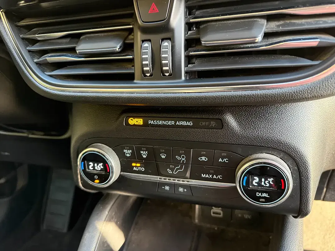 Ford Kuga 2.5 EcoBoost PHEV Hybrid - Thumbnail 12