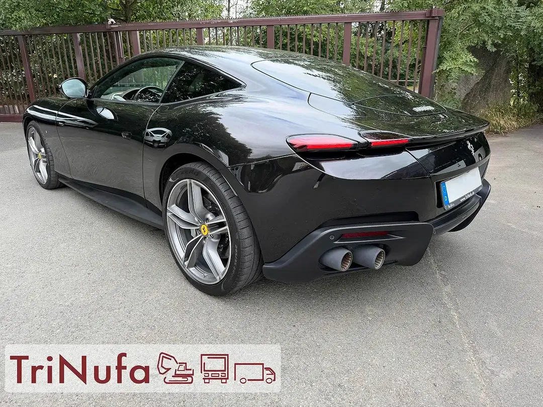Ferrari Roma - Thumbnail 3
