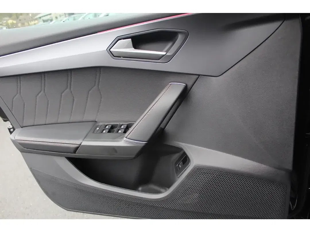 CUPRA Leon 2.0 TSI DSG 4Drive Sportstourer - Thumbnail 11