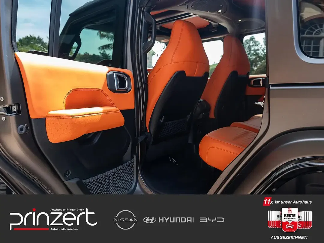 Jeep Wrangler 2.0 - Thumbnail 24