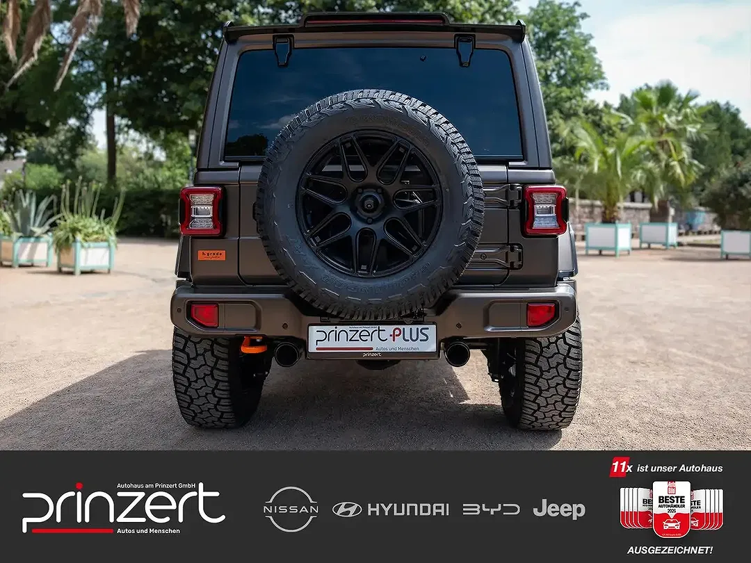 Jeep Wrangler 2.0 - Thumbnail 4