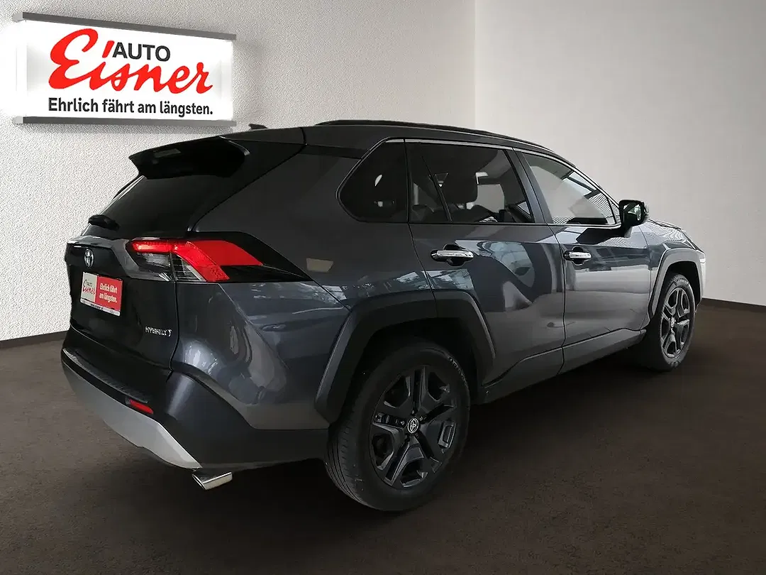 Toyota RAV 4 Hybrid 4x4 Adventure - Thumbnail 13