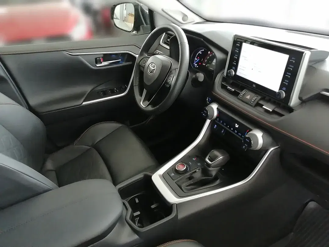 Toyota RAV 4 Hybrid 4x4 Adventure - foto 14