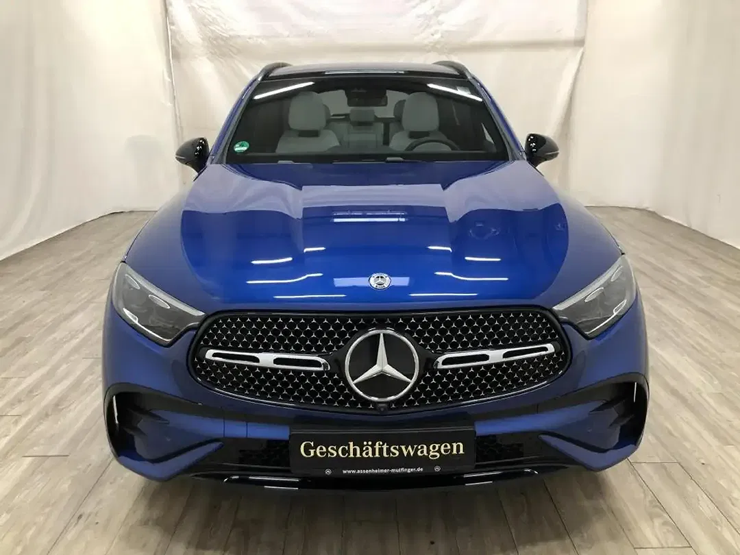 Mercedes-Benz GLC 220 4MATIC AMG MBUX Night - foto 2