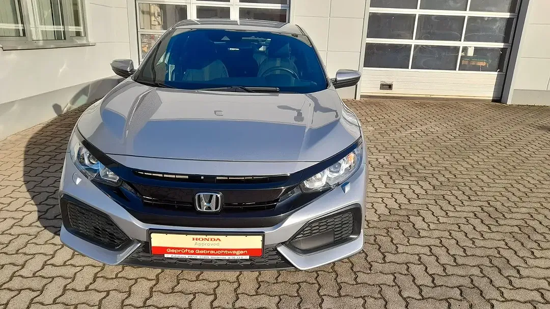 Honda Civic 1.0 i-VTEC - foto 2