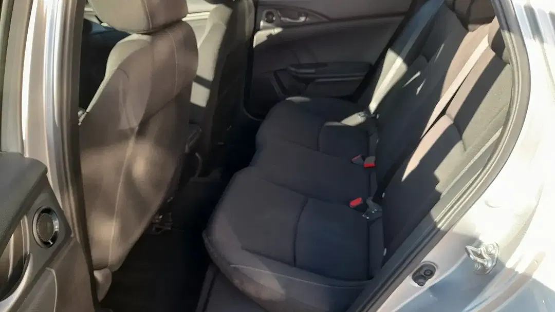 Honda Civic 1.0 i-VTEC - Thumbnail 8