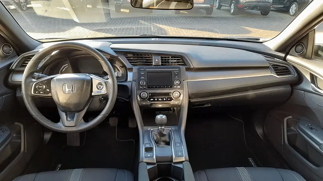 Honda Civic 1.0 i-VTEC - Thumbnail 9