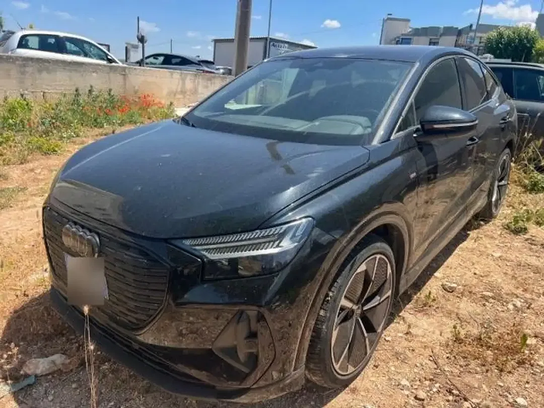 Audi Q4 e-tron 45 Sportback S line - Thumbnail 2
