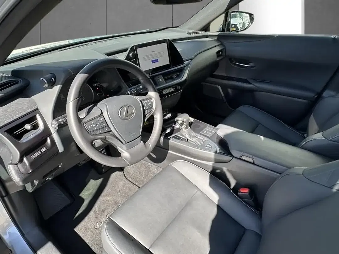 Lexus UX 250h F SPORT Design - Thumbnail 11