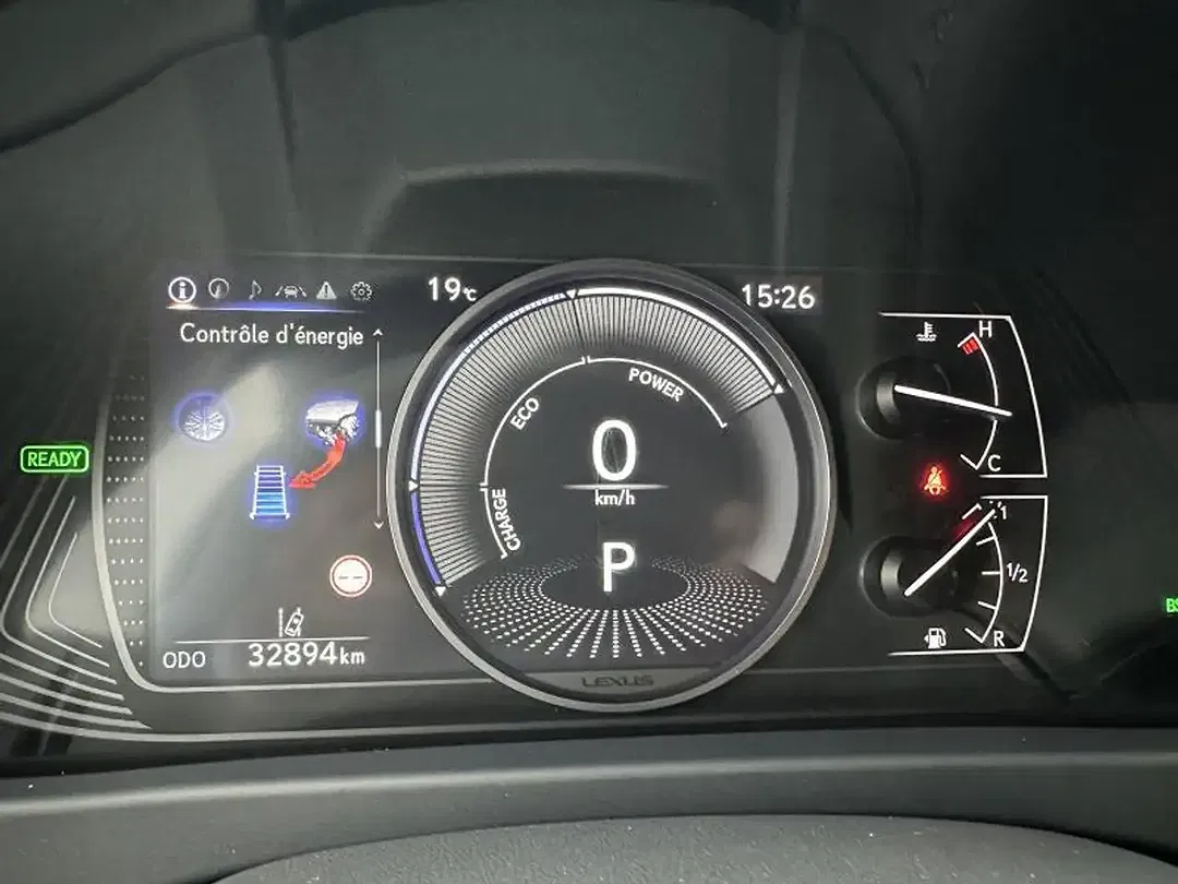 Lexus UX 250h F SPORT Design - Thumbnail 13