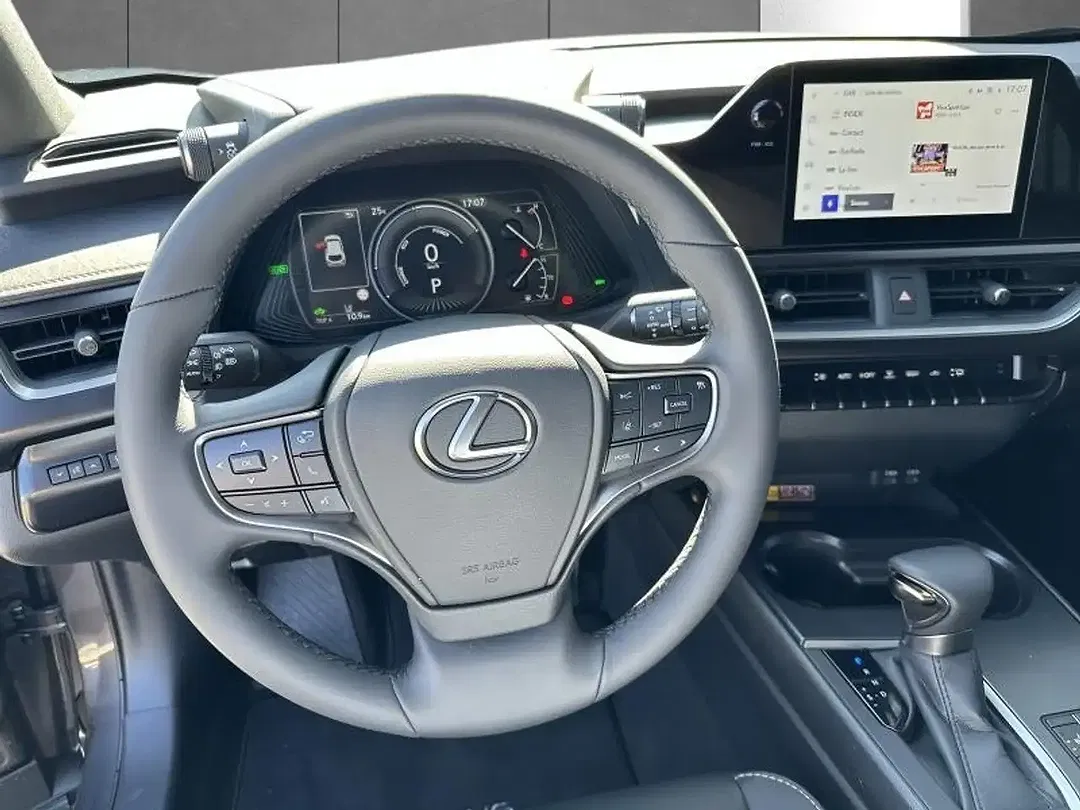 Lexus UX 250h F SPORT Design - Thumbnail 14