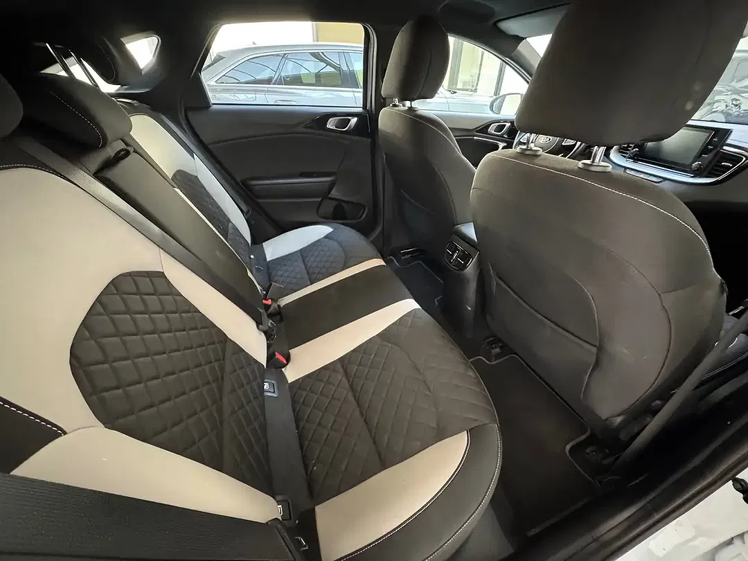 Kia ProCeed / pro_cee'd GT-Line - Thumbnail 10