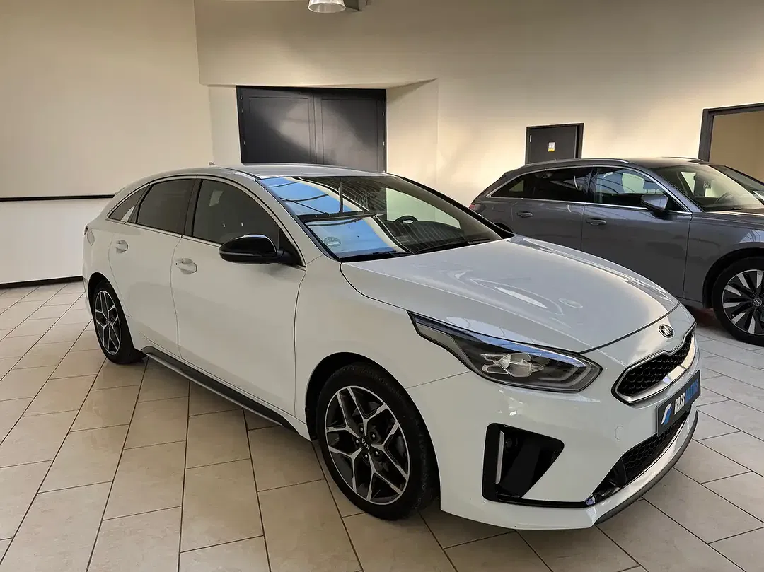 Kia ProCeed / pro_cee'd GT-Line - Thumbnail 3