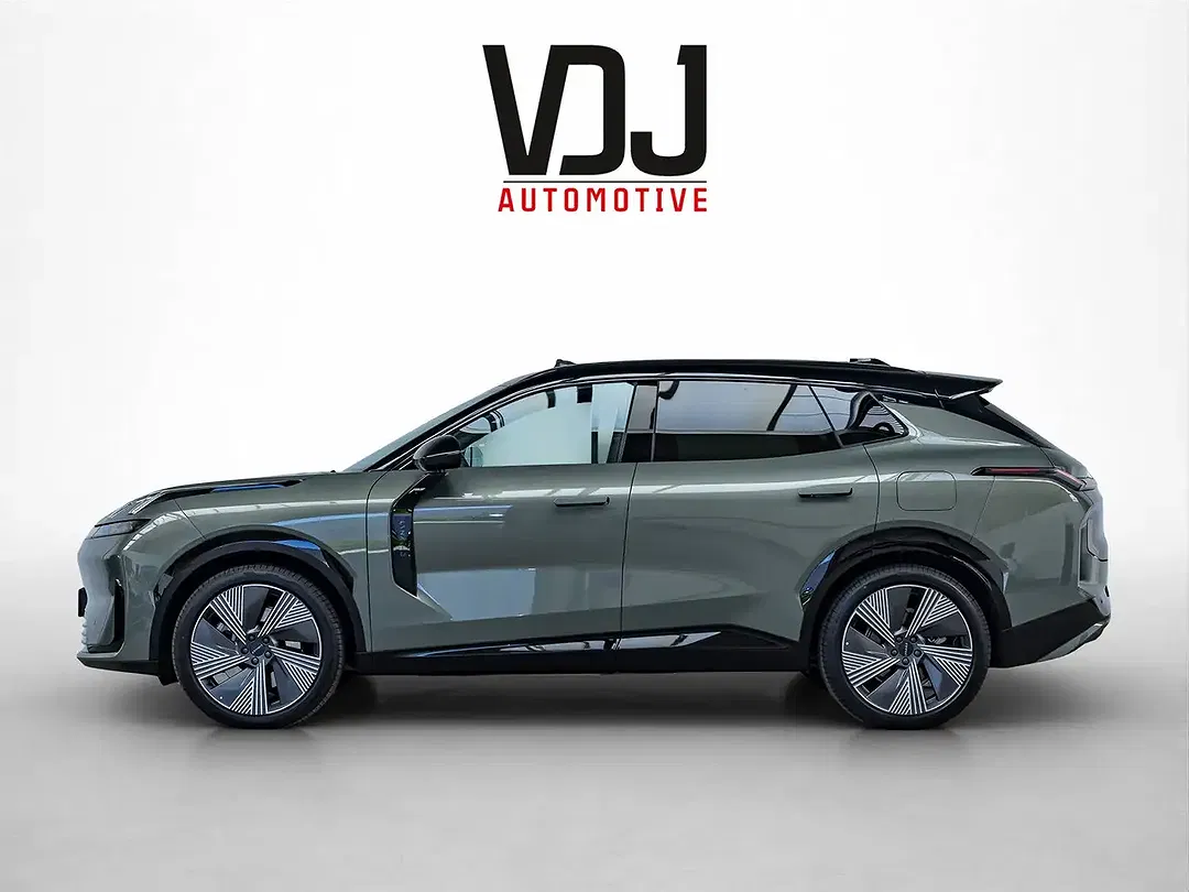 Lynk & Co 08 - Thumbnail 3