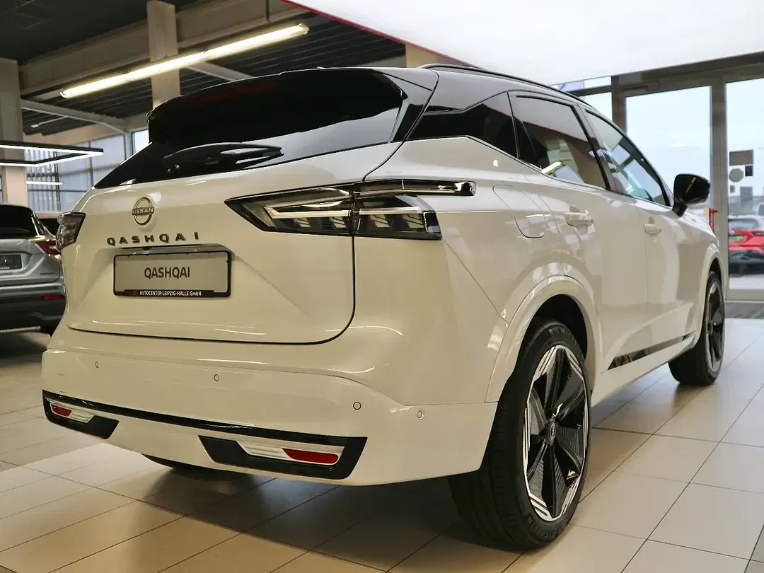 Nissan Qashqai 1.3 DIG-T MHEV Xtronic N-Design - Thumbnail 6