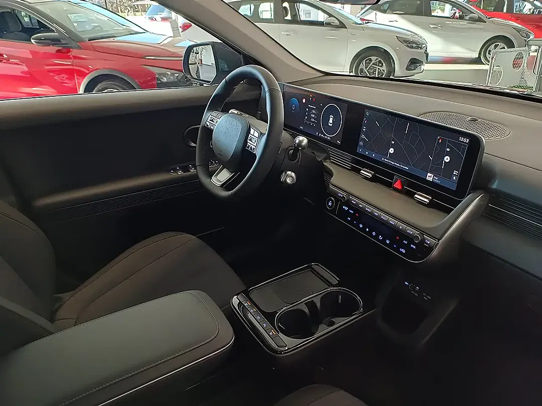 Hyundai IONIQ 5 4WD GO - Thumbnail 10