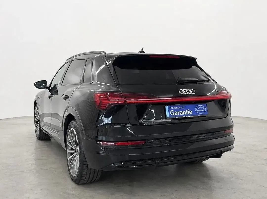 Audi e-tron 55 quattro Matrix LED S line - Thumbnail 3