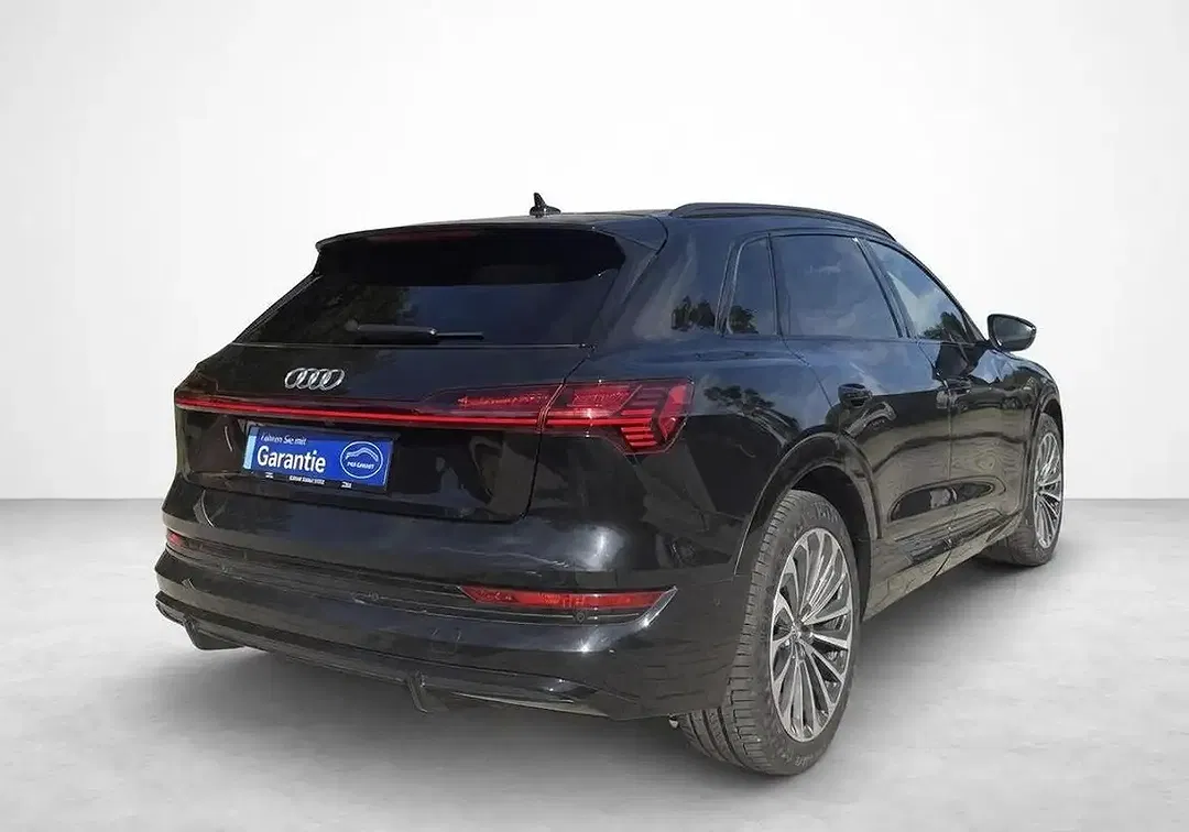 Audi e-tron 55 quattro Matrix LED S line - Thumbnail 5