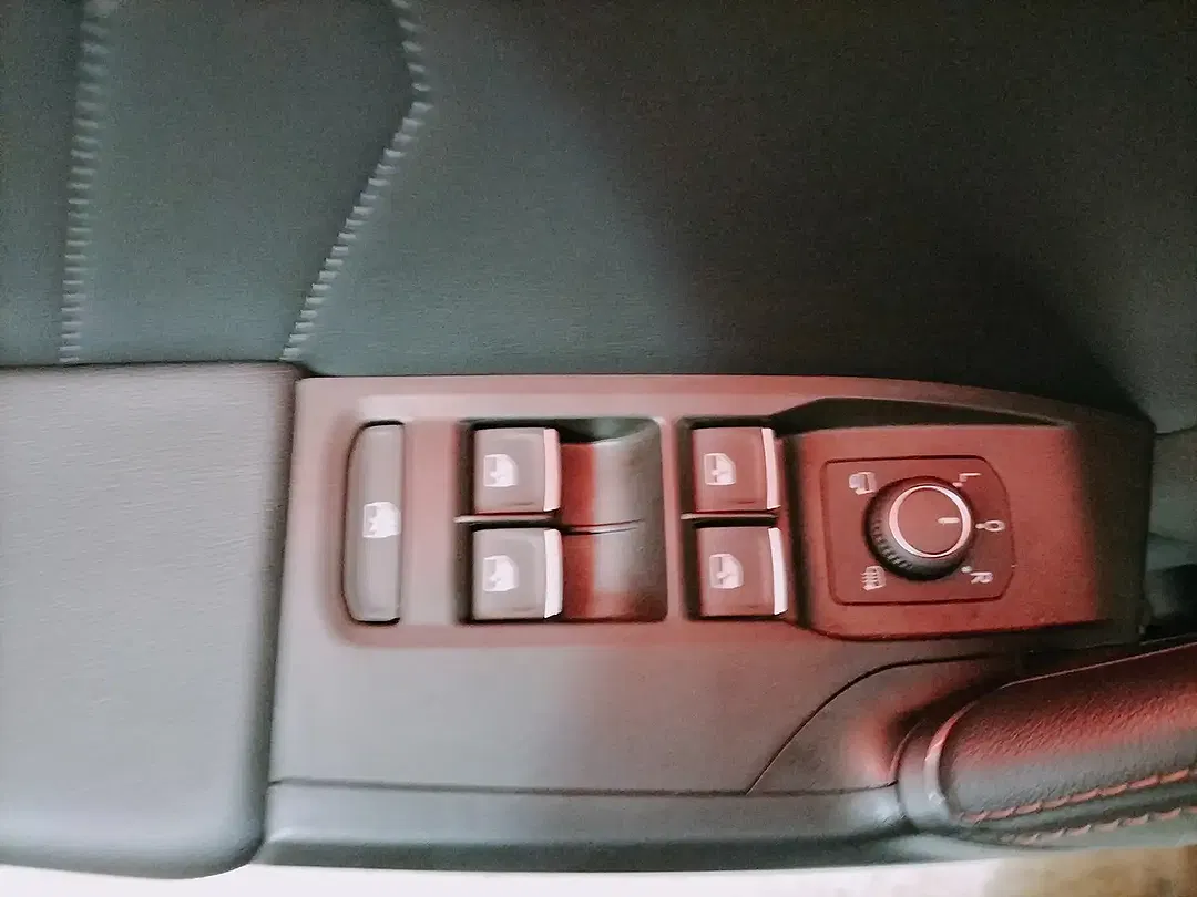 CUPRA Leon PHEV - Thumbnail 10
