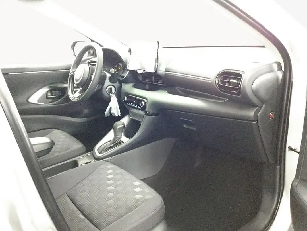 Mazda 2 1.5 VVT-i CVT Centre-Line - Thumbnail 8