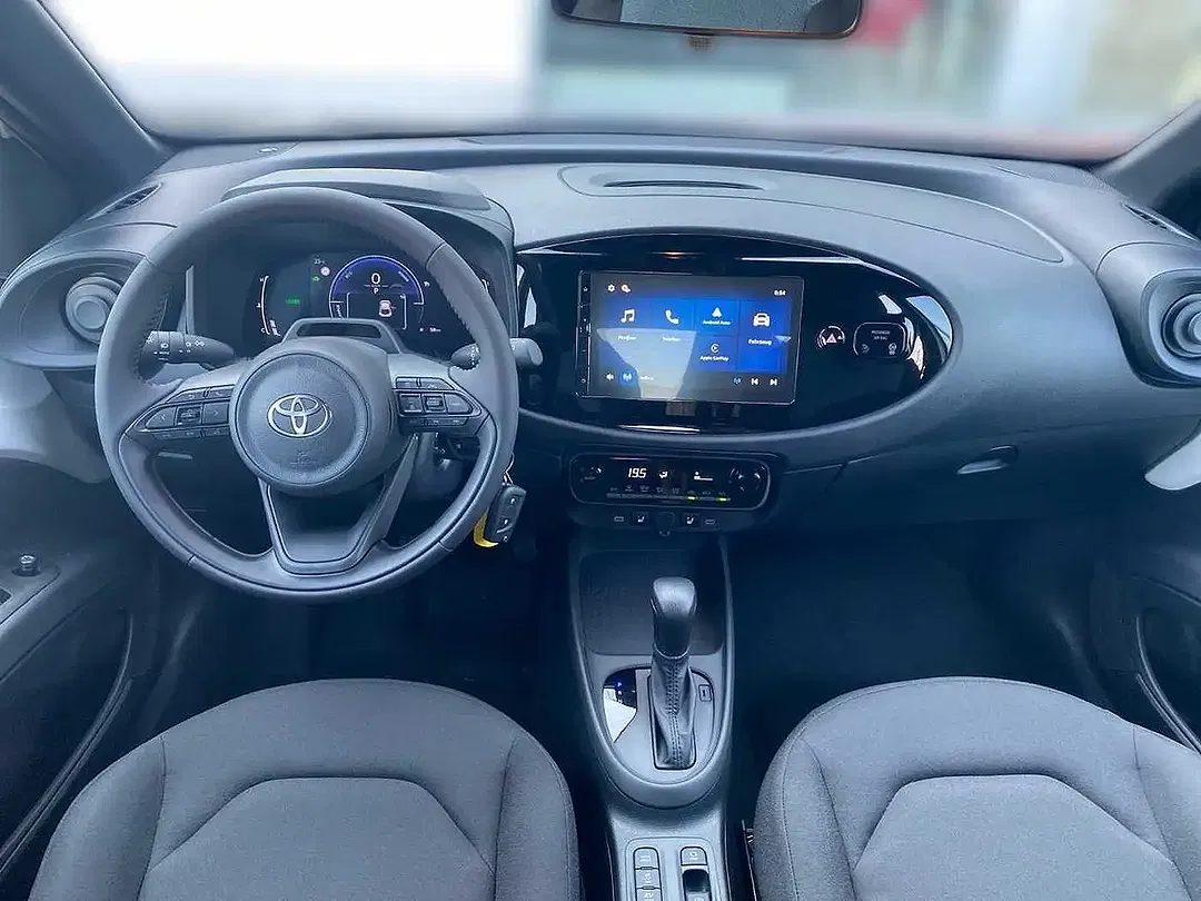 Toyota Aygo X 1.5 Hybrid Active - Thumbnail 8