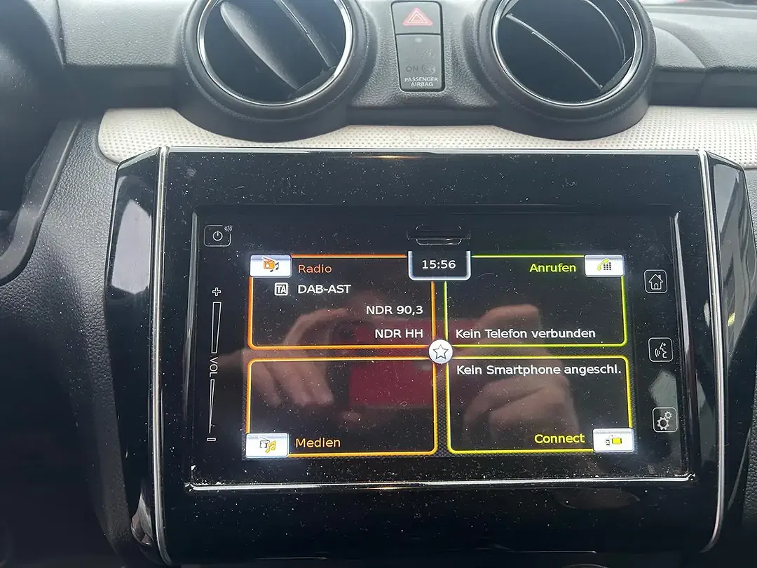 Suzuki Swift Hybrid 1.2 Comfort - Thumbnail 6