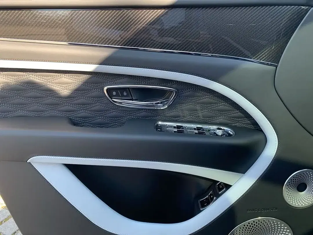 Bentley Bentayga 4.0 V8 Speed - Thumbnail 20