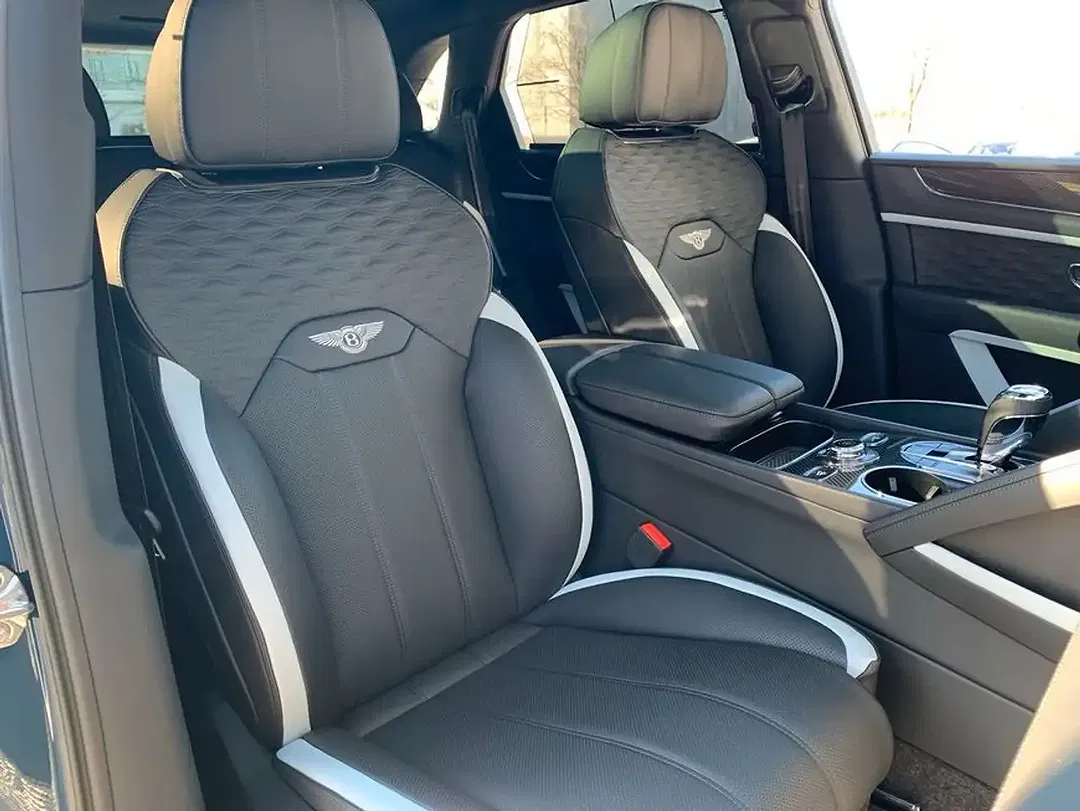 Bentley Bentayga 4.0 V8 Speed - Thumbnail 22