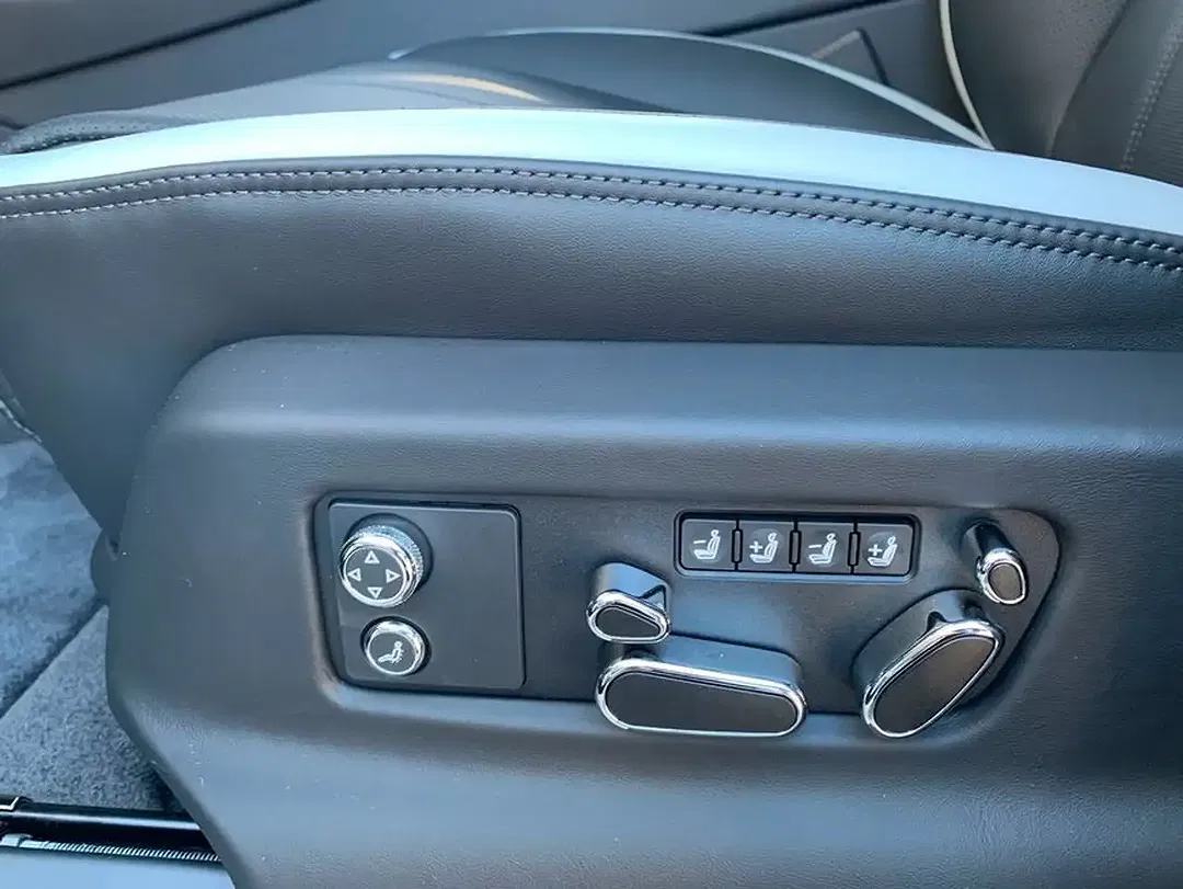 Bentley Bentayga 4.0 V8 Speed - Thumbnail 24