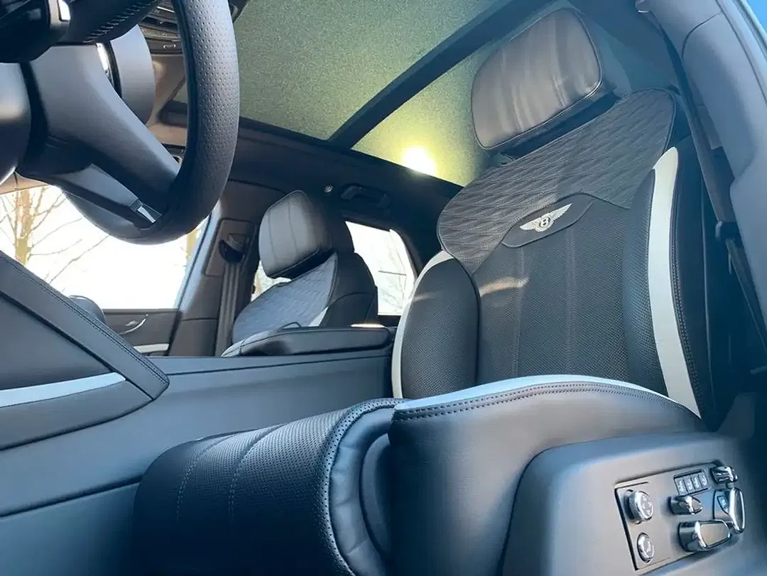 Bentley Bentayga 4.0 V8 Speed - Thumbnail 28