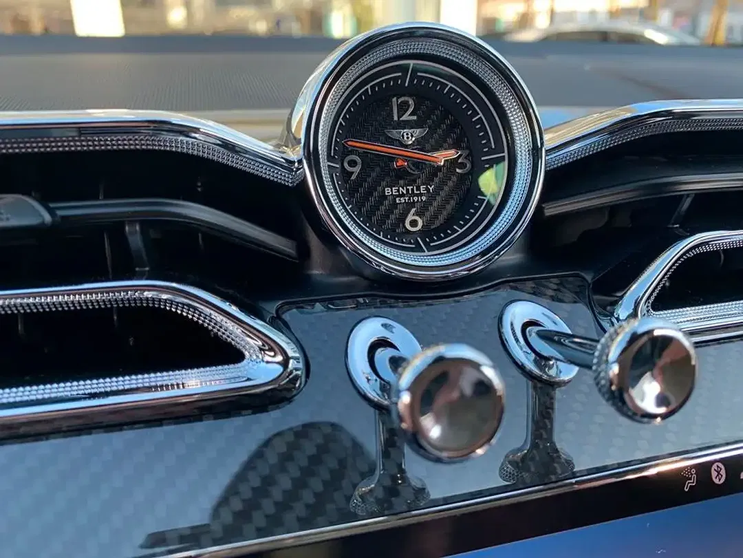 Bentley Bentayga 4.0 V8 Speed - Thumbnail 30