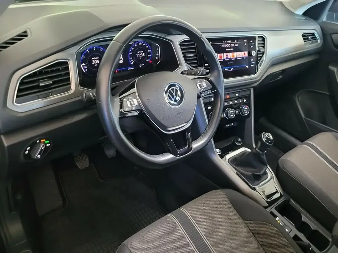 Volkswagen T-Roc TSI Design - Thumbnail 7
