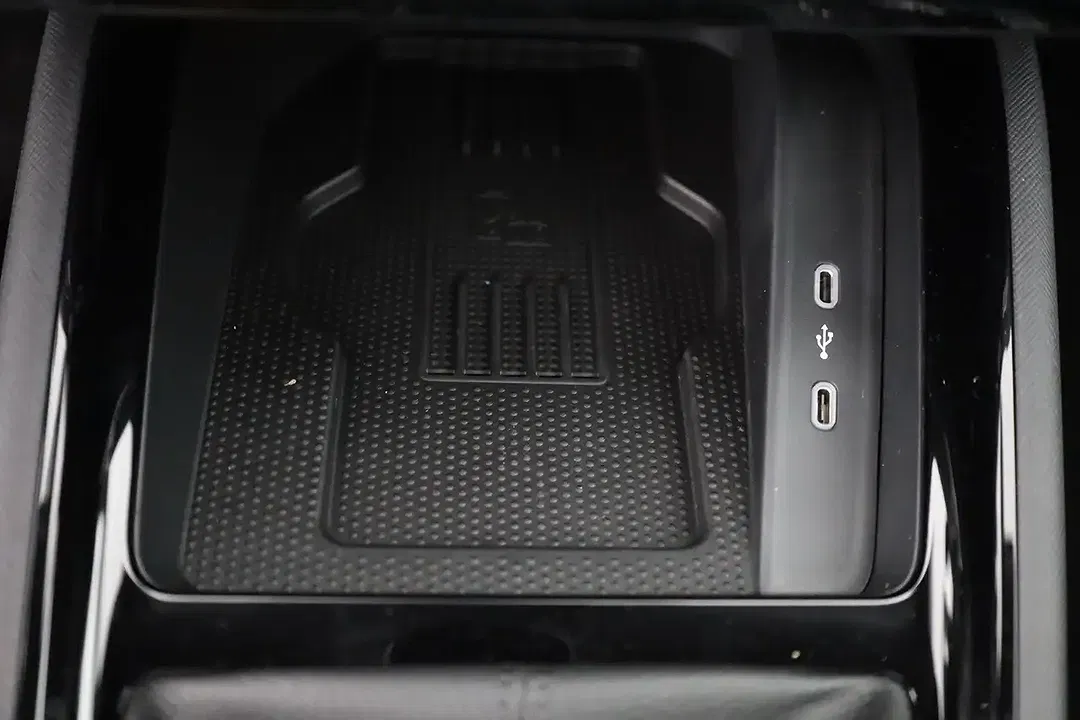 Skoda Kamiq 1.0 TSI DSG Monte Carlo - Thumbnail 13